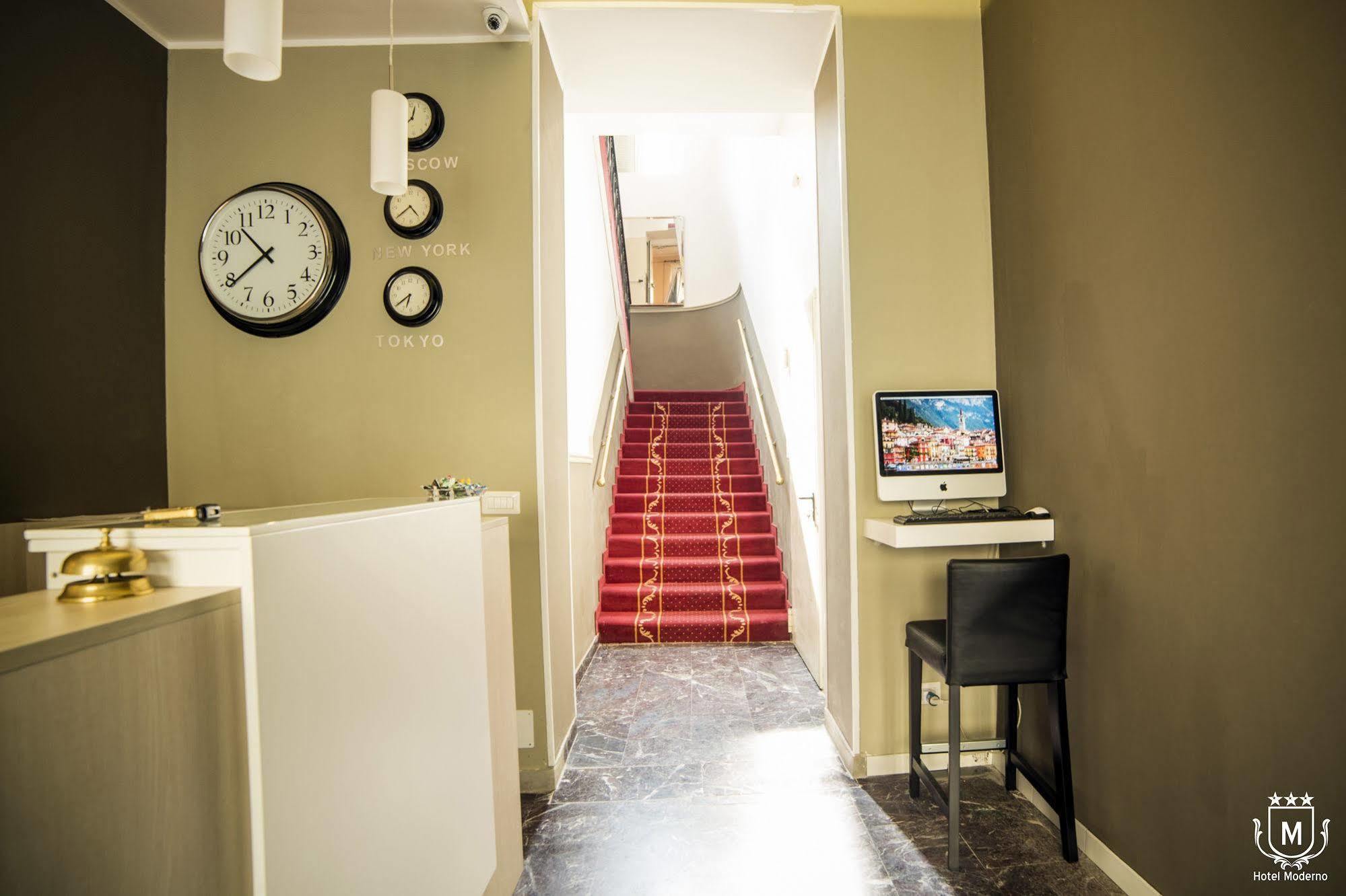Hotel Moderno Lecco Bagian luar foto